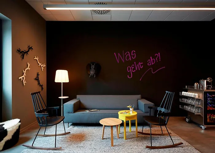 מלון Moxy Munich Airport Schwaig bei Nürnberg