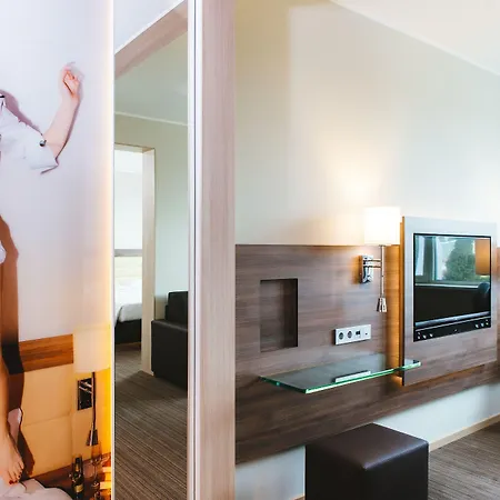 Moxy Munich Airport 4* Schwaig bei Nürnberg