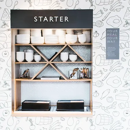 Moxy Munich Airport 4*