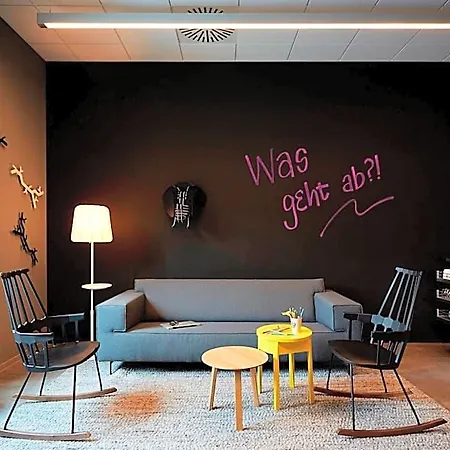 Hotel Moxy Munich Airport
