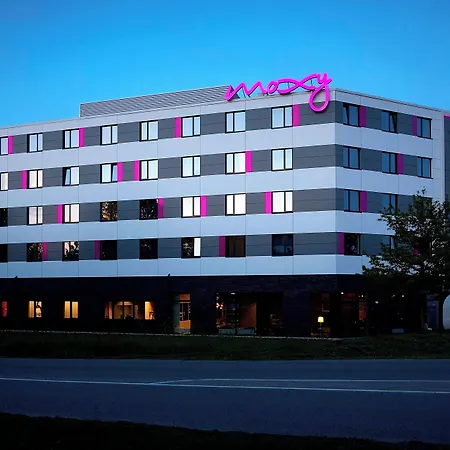 Hotel Moxy Munich Airport
