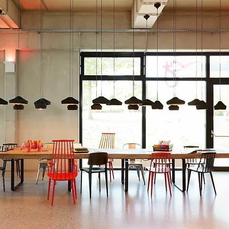 Moxy Munich Airport