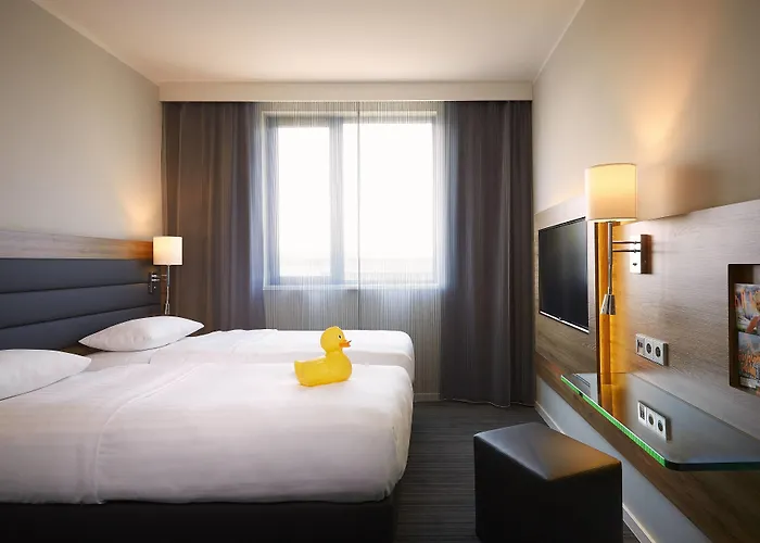 Moxy Munich Airport Hotel 4*